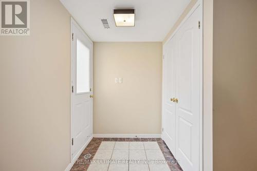 6117 Maple Gate Circle, Mississauga (Lisgar), ON - Indoor Photo Showing Other Room