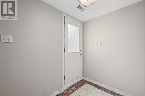 6117 Maple Gate Circle, Mississauga (Lisgar), ON - Indoor Photo Showing Other Room