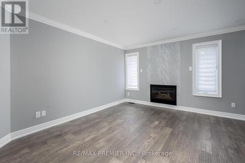 154 King Street S, New Tecumseth (Alliston), ON - Indoor Photo Showing Living Room With Fireplace