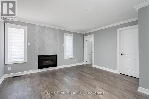 154 King Street S, New Tecumseth (Alliston), ON - Indoor Photo Showing Living Room With Fireplace