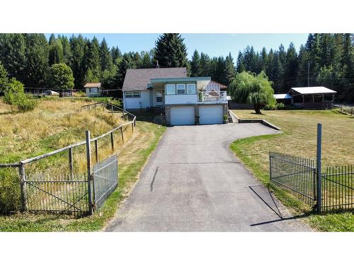 2010 Debruyn Road, Fruitvale, BC 