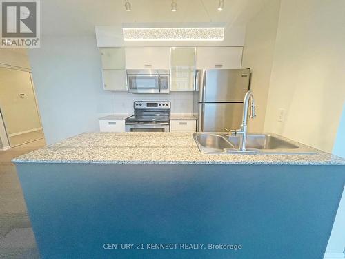 4303 - 38 Grenville Street, Toronto, ON - Indoor Photo Showing Kitchen With Stainless Steel Kitchen With Double Sink