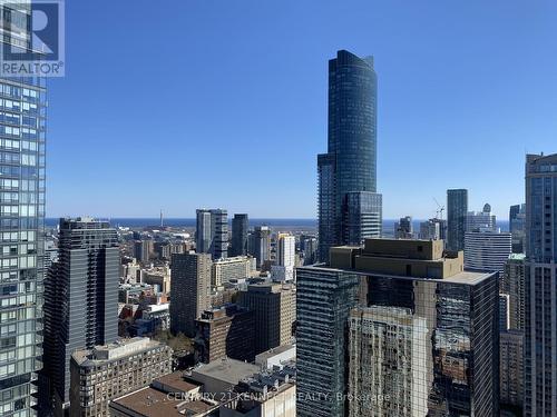 4303 - 38 Grenville Street, Toronto, ON - Outdoor With Facade