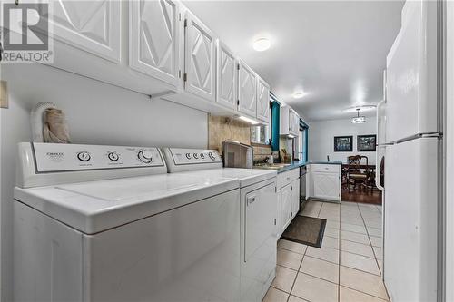 10 Mckay Street, Petawawa, ON - Indoor Photo Showing Laundry Room