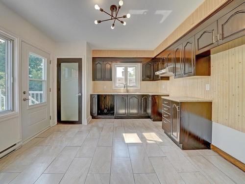 Kitchen - 4507 Rue Bossuet, Montréal (Mercier/Hochelaga-Maisonneuve), QC - Indoor Photo Showing Other Room