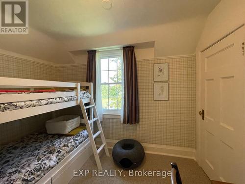 112 Palmer Road, Belleville, ON - Indoor Photo Showing Bedroom