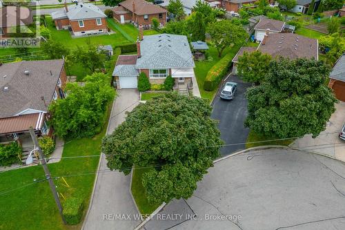 5 Picton Crescent, Toronto, ON - Outdoor