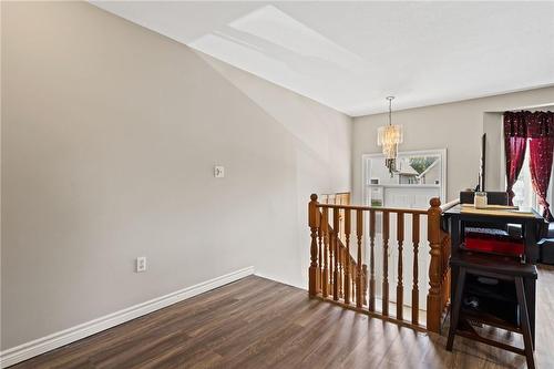 6125 Prospect Street, Niagara Falls, ON - Indoor Photo Showing Other Room