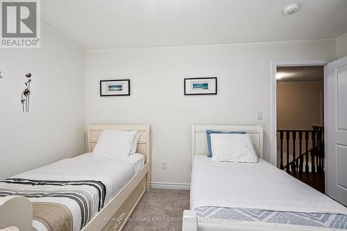 74 Nicort Road, Wasaga Beach, ON - Indoor Photo Showing Bedroom