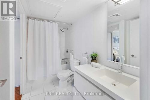 507 - 85 Queens Wharf Road, Toronto (Waterfront Communities), ON - Indoor Photo Showing Bathroom