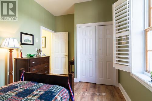 504 Main Street, Halton Hills, ON - Indoor Photo Showing Bedroom