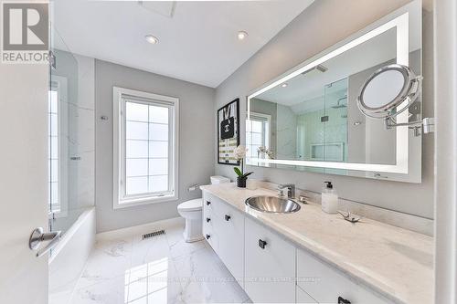 881 Goodwin Road, Mississauga, ON - Indoor Photo Showing Bathroom