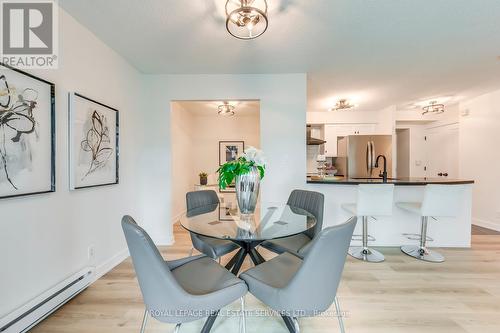 1108 - 81 Navy Wharf Court, Toronto (Waterfront Communities), ON - Indoor Photo Showing Dining Room