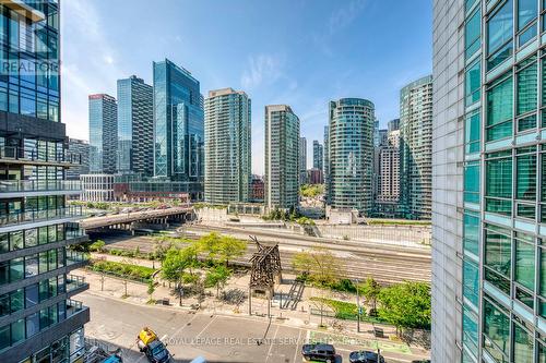 1108 - 81 Navy Wharf Court, Toronto (Waterfront Communities), ON - Outdoor