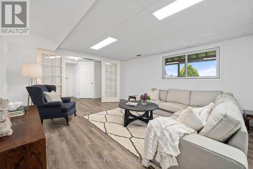 3286 County Rd 3 Road, Prince Edward County (Ameliasburgh), ON - Indoor Photo Showing Living Room