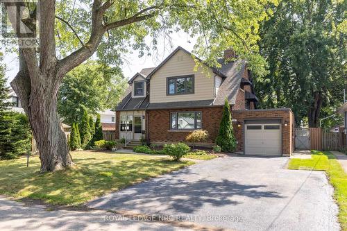 15 Rosewood Avenue, Welland, ON - Outdoor With Facade