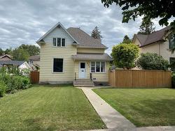 443 13th Street  Brandon, MB R7A 4P9