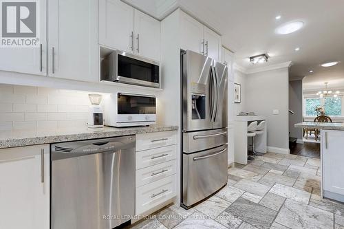 272 Third Line, Oakville (Bronte West), ON - Indoor Photo Showing Kitchen