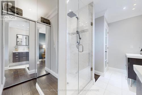 272 Third Line, Oakville (Bronte West), ON - Indoor Photo Showing Bathroom