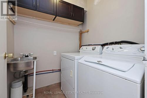 201 - 2170 Bromsgrove Road, Mississauga, ON - Indoor Photo Showing Laundry Room