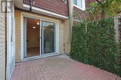 201 - 2170 Bromsgrove Road, Mississauga, ON - Outdoor With Exterior