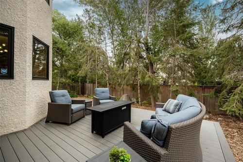 113 Shorecrest Drive, Winnipeg, MB - Outdoor With Deck Patio Veranda