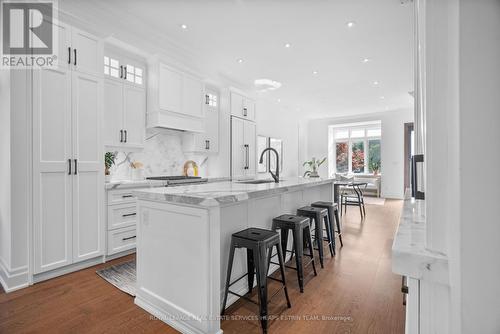 1 Le May Road, Toronto, ON - Indoor Photo Showing Kitchen With Upgraded Kitchen