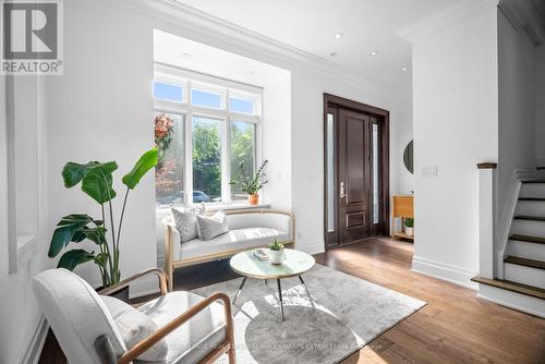 1 Le May Road, Toronto, ON - Indoor Photo Showing Living Room