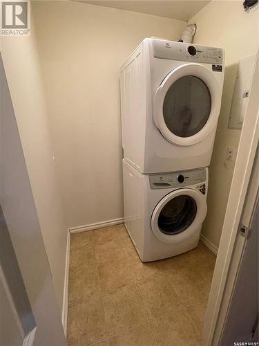 318 326 Herold Road, Saskatoon, SK - Indoor Photo Showing Laundry Room