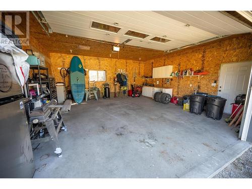 1524 12Th  S Avenue, Cranbrook, BC - Indoor Photo Showing Garage