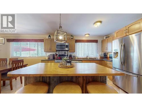 1524 12Th  S Avenue, Cranbrook, BC - Indoor