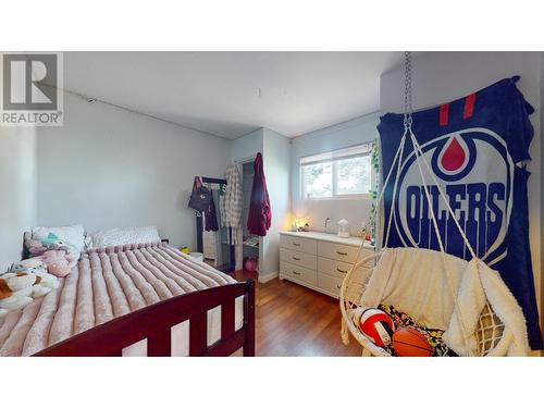 1524 12Th  S Avenue, Cranbrook, BC - Indoor Photo Showing Bedroom