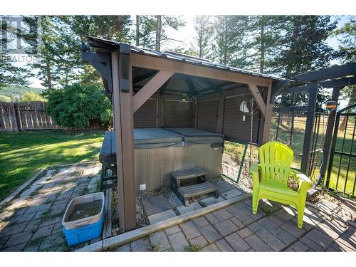 1524 12Th  S Avenue, Cranbrook, BC - Outdoor