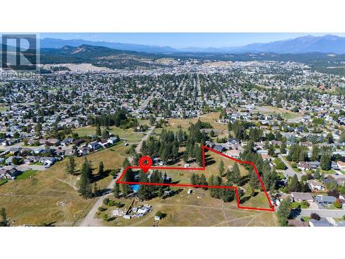 1524 12Th  S Avenue, Cranbrook, BC - Outdoor With View