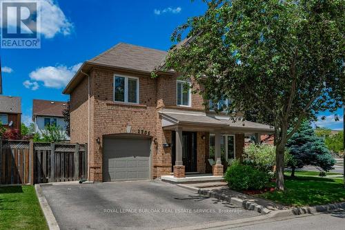 2206 Birchleaf Lane, Burlington (Orchard), ON - Outdoor With Facade