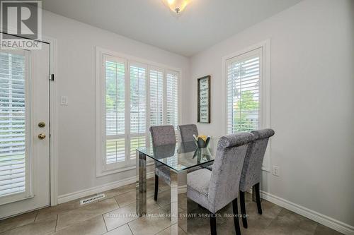 2206 Birchleaf Lane, Burlington (Orchard), ON - Indoor Photo Showing Dining Room