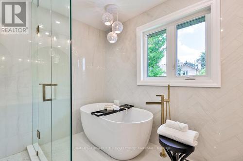 2050 Saint Andrews Place, Mississauga (Sheridan), ON - Indoor Photo Showing Bathroom