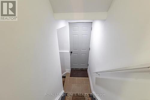 392 Gothic Drive, Oshawa, ON - Indoor Photo Showing Other Room