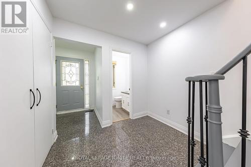 392 Gothic Drive, Oshawa, ON - Indoor Photo Showing Other Room