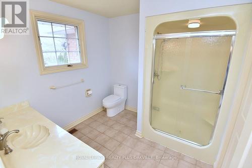 258 Shoreacres Road, Burlington (Shoreacres), ON - Indoor Photo Showing Bathroom