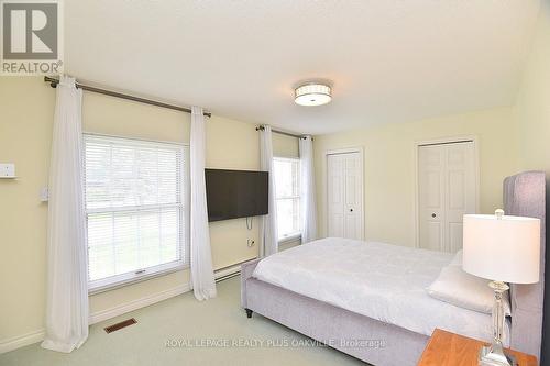 258 Shoreacres Road, Burlington (Shoreacres), ON - Indoor Photo Showing Bedroom