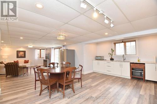 258 Shoreacres Road, Burlington (Shoreacres), ON - Indoor Photo Showing Dining Room