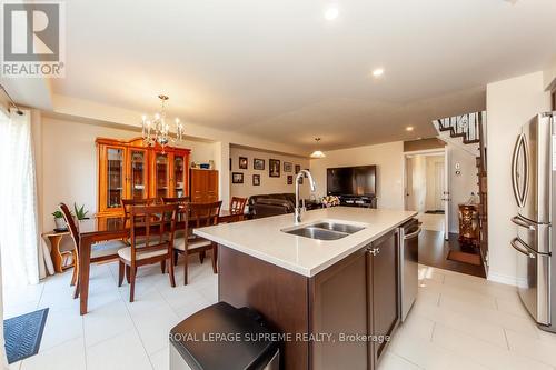 25 Patterson Drive, Haldimand, ON - Indoor Photo Showing Kitchen With Double Sink