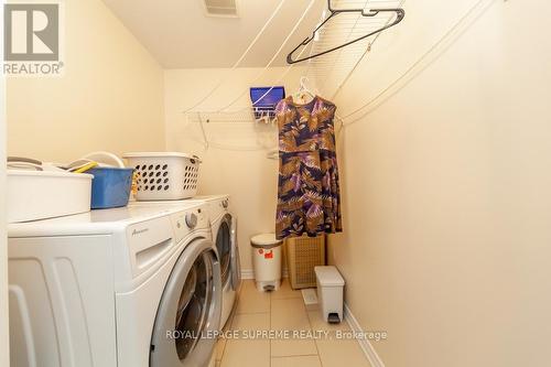 25 Patterson Drive, Haldimand, ON - Indoor Photo Showing Laundry Room