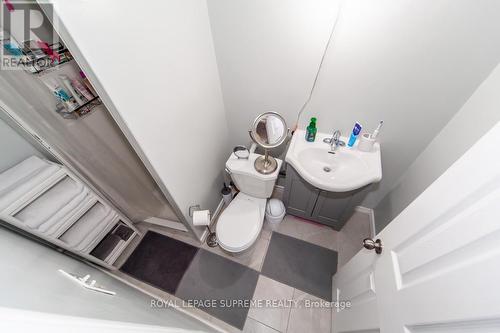 25 Patterson Drive, Haldimand, ON - Indoor Photo Showing Bathroom