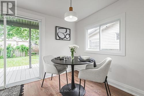 276 Ivon Avenue, Hamilton, ON - Indoor Photo Showing Dining Room