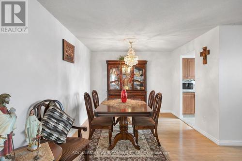 1605 - 330 Alton Towers Circle, Toronto, ON - Indoor Photo Showing Dining Room