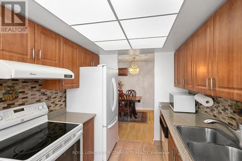 1605 - 330 Alton Towers Circle, Toronto, ON - Indoor Photo Showing Kitchen With Double Sink