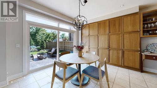 188 Coon'S Road, Richmond Hill (Oak Ridges), ON - Indoor Photo Showing Dining Room