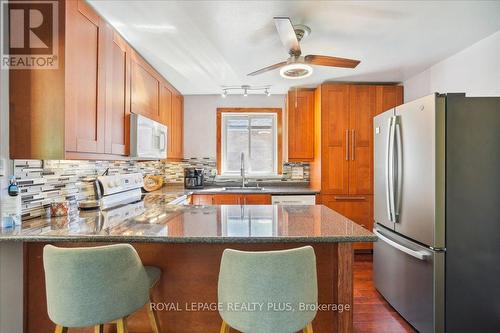 269 Valermo Drive, Toronto (Alderwood), ON - Indoor Photo Showing Kitchen